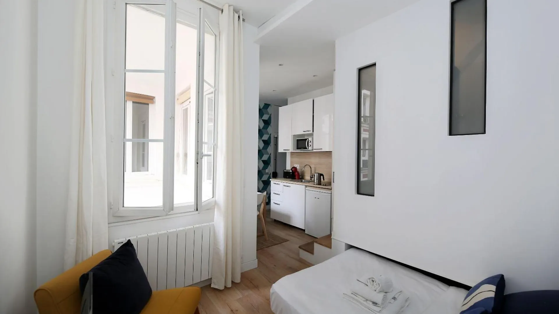 Studio Atypique Refait A Neuf - 10 - 2p *